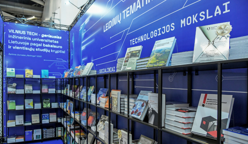 Vilniaus Knygų mugėje – VILNIUS TECH novatorių vadovėlio pristatymas